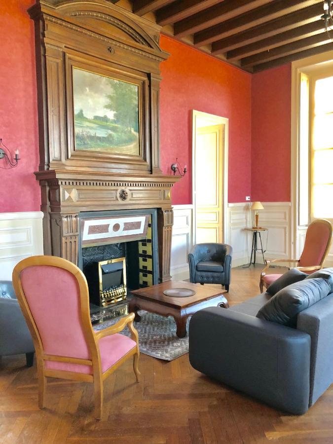 Hotel Particulier Chateau Des Marais Proximite Et Vue Sur Le Lac De Grand Lieu Saint-Philbert-de-Grand-Lieu Kültér fotó